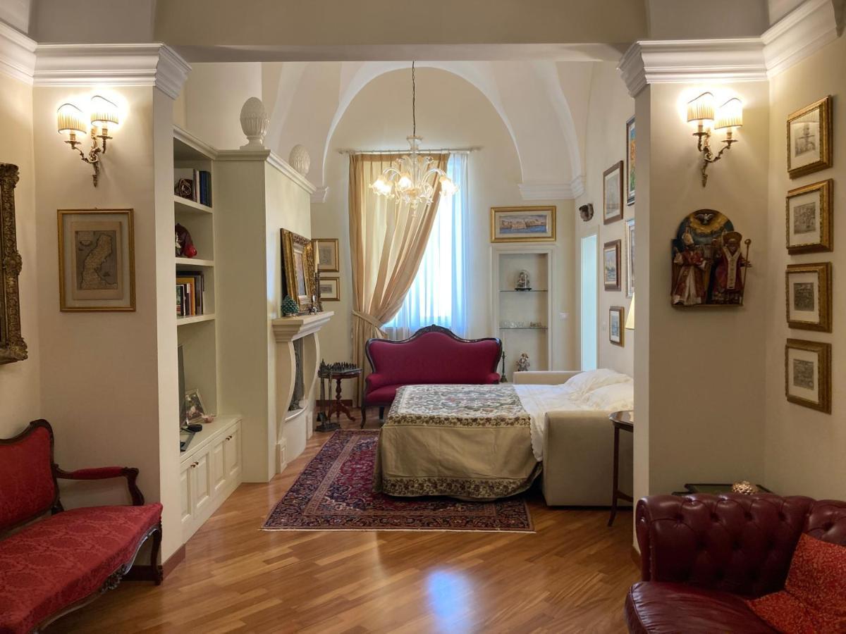 Bed & Breakfast Ai Due Santi Lecce